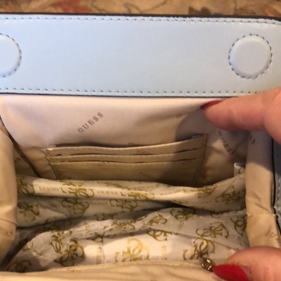 NWT Robins egg blue Guess vegan leather woven bag. - Picture 9 of 11